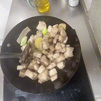红烧肉（可小炖肉  又可红烧肉）的做法图解8