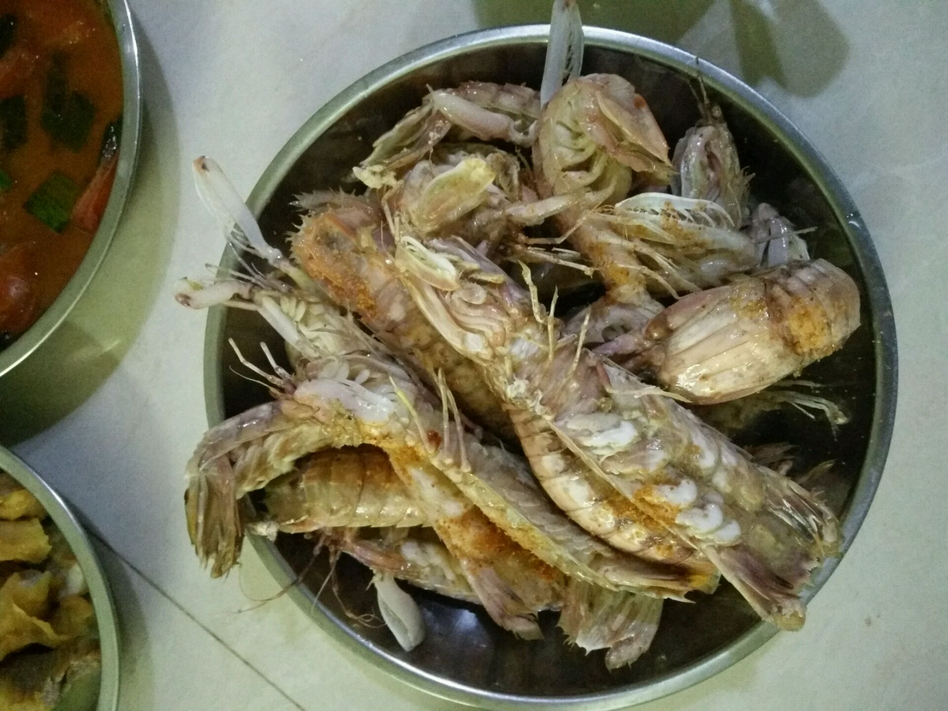 Shrimp with pepper and salt skin