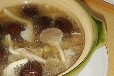 鸡汁蘑菇汤