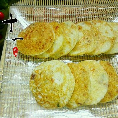 一岁宝宝辅食【自创稀饭肉末蛋饼】