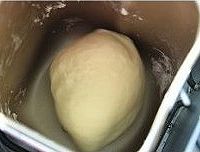 圣诞花环面包的做法图解5