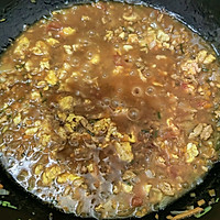 洋葱胡萝卜肉沫炒螺纹意面的做法图解3