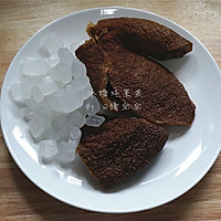 止咳法宝：冰糖炖果皮的做法图解1