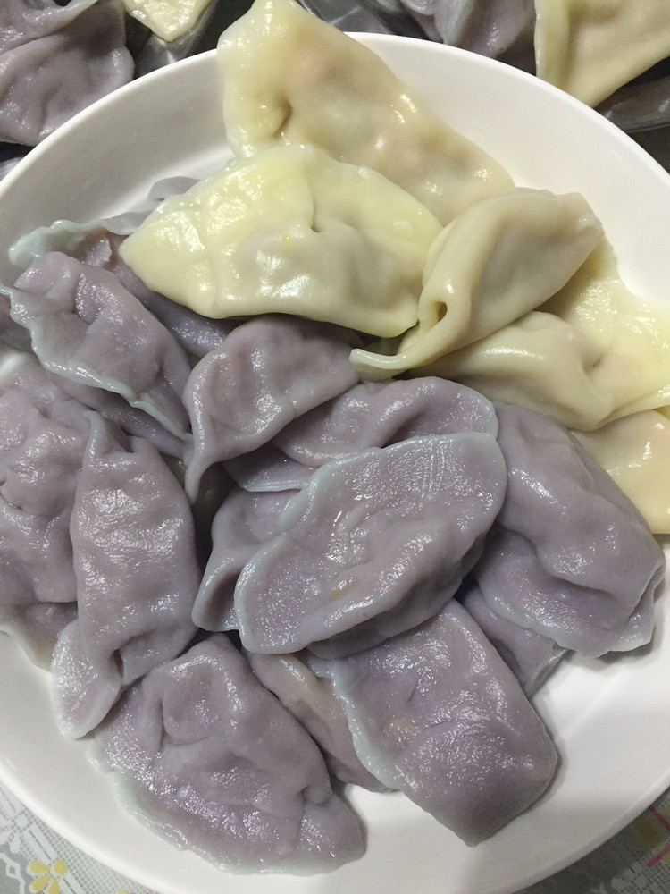 紫甘蓝水饺的做法
