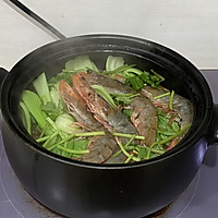 #i上冬日 吃在e起#冬季鲜虾鸡煲的做法图解7