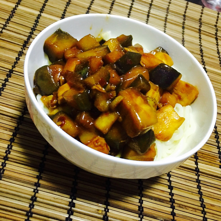茄丁面的做法