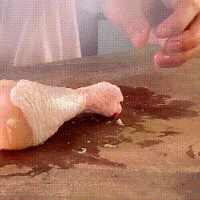 #奈特兰草饲营养美味#⭐新鲜藤椒炒鸡腿肉⭐的做法图解3
