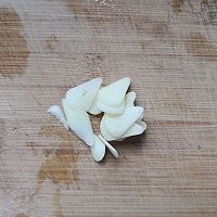 【四时摄物-立夏】蒜片清炒马兰头的做法图解3