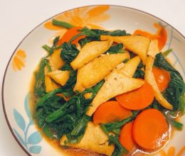 #春日尝鲜#打工人快手菜丨菠菜炒豆腐的做法