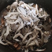 #少盐饮食 轻松生活#「蘑菇炒肉」滑滑嫩嫩，超级下饭‼️的做法图解8