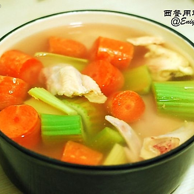 鸡汤（西餐常用辅料）