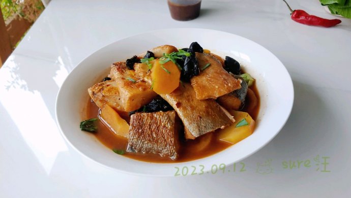 火锅酱料豆豆鱼