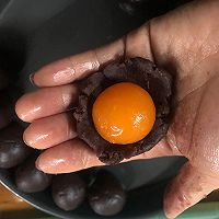 蛋黄酥的做法图解4