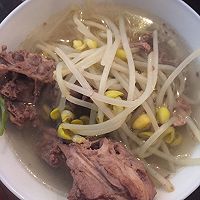黄豆芽鸡架汤的做法图解4