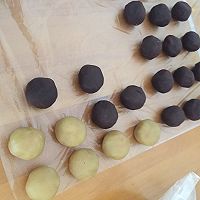 莲蓉蛋黄广式月饼的做法图解6