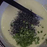 孕妈食谱 鸡蛋软饼的做法图解2