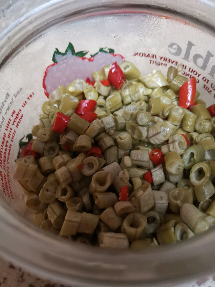 酸豆角的做法