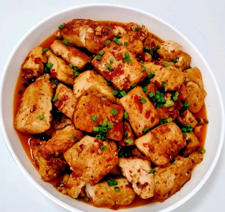 辣椒酱炒豆腐的做法