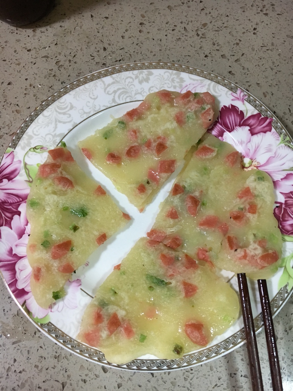 Fried pancake with shallot and ham