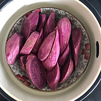 紫薯馅包子的做法图解1