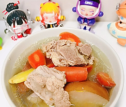 #刘畊宏女孩减脂饮食#下火雪梨胡萝卜排骨汤的做法