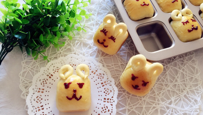 可爱萌兔兔小餐包