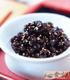 炖黑豆