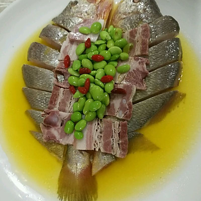 咸肉蒸黄鱼鲞