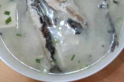 黄骨鱼煮豆腐