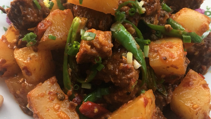 麻辣牛肉炖萝卜