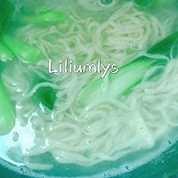南瓜鸡汁拌面的做法图解8