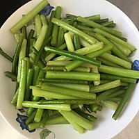 素炒蒜苔的做法图解6