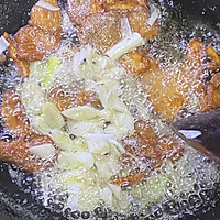 家常干煸茶树菇的做法图解6