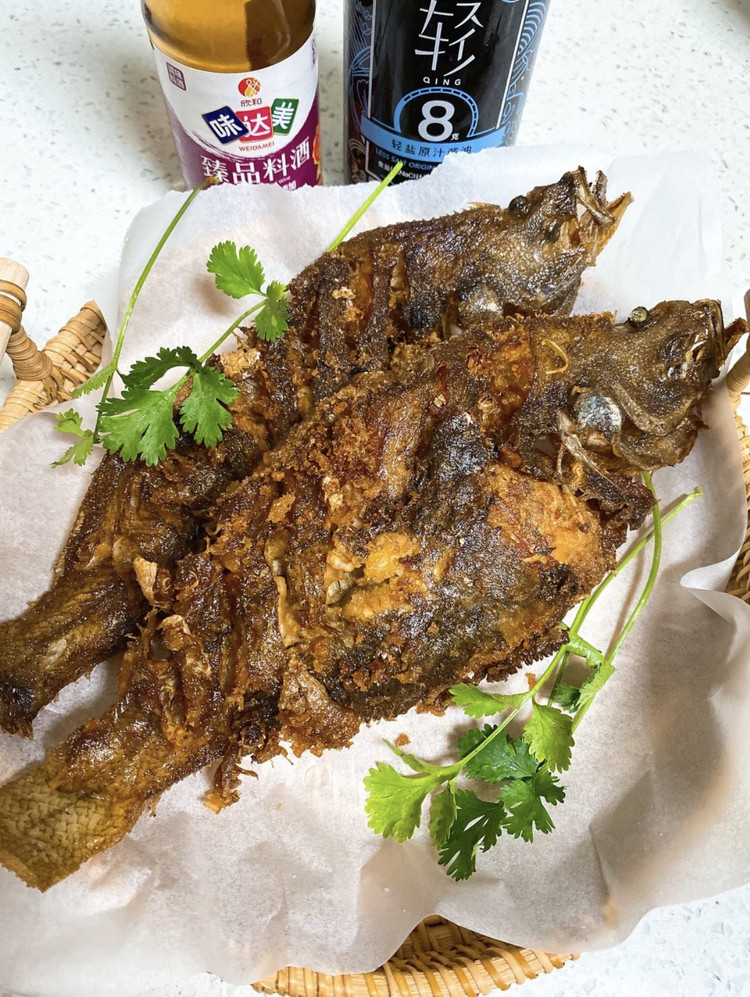 香酥炸偏口鱼的做法