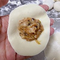 虾仁开口笑煎饺的做法图解3