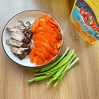 #健康炸味用多力#腊肉炒胡萝卜的做法图解1