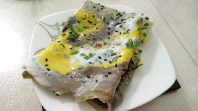 煎饼果子(家庭版)的做法