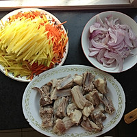 正儿八经的新疆铁锅羊肉抓饭的做法图解3