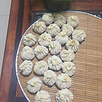 蟹黄汤包的做法图解9
