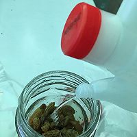 密封瘦身葡萄干的做法图解4