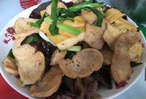 家常菜 肉丸片豆干炒木耳的做法