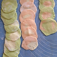 彩色饺子的做法图解7