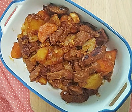 土豆胡萝卜牛肉的做法