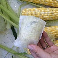 #夏日消暑，非它莫属#夏季的甜玉米的做法图解2