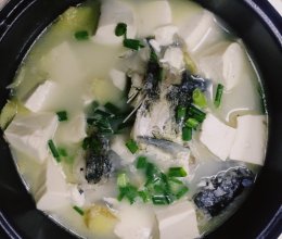 奶白豆腐鲫鱼汤的做法
