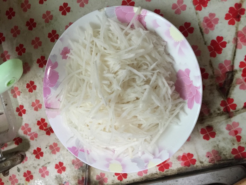 牛肉萝卜丸子的做法图解1