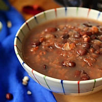 红豆薏米砂锅粥的做法图解7