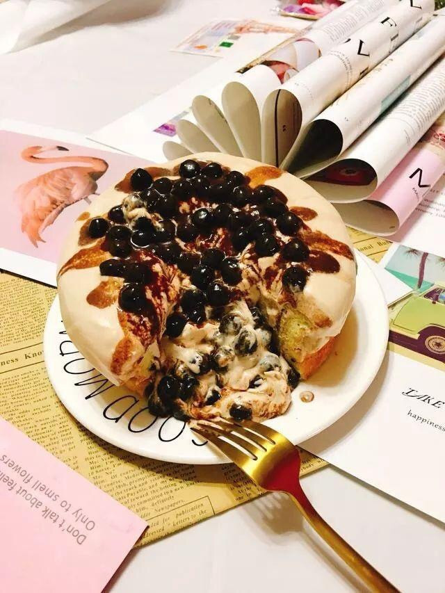 喜茶版泥石流爆浆珍珠流心蛋糕（懒人版）的做法