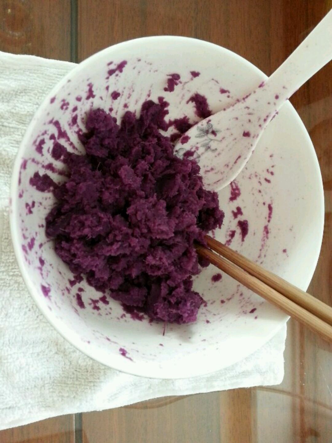 奶香紫薯芋头西米露怎么做_奶香紫薯芋头西米露的做法_亦荷yihe_豆果美食