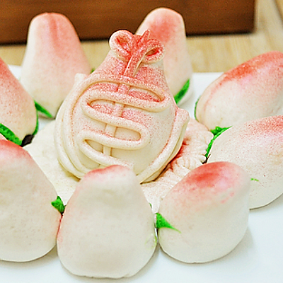 经典复刻：新年/祝寿寿桃豆沙包的制作技巧（年菜必备）
